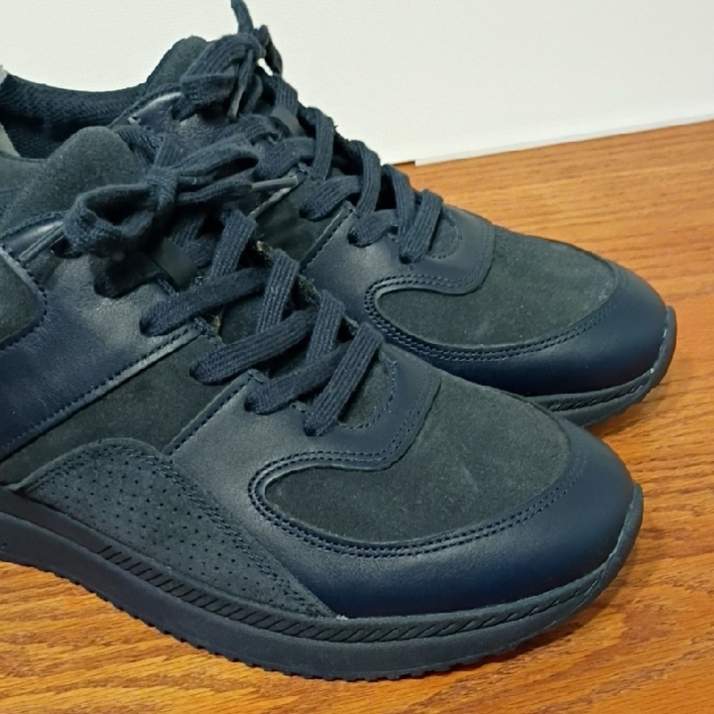 O by Everlane - Dark Blue - Picture 4 of 12